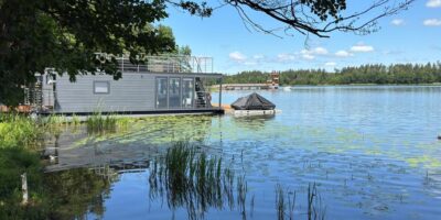 domek na wodzie olecko houseboat